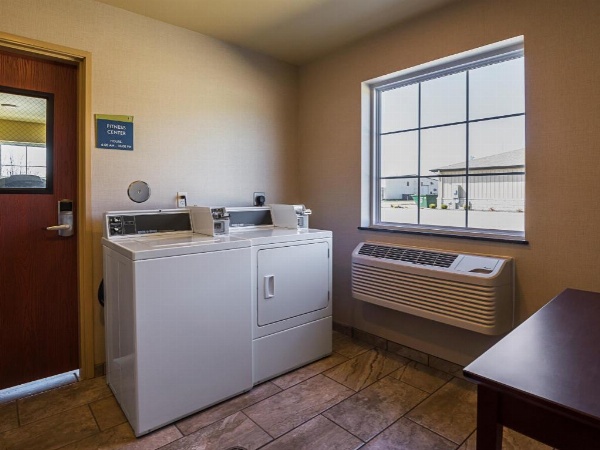 Cobblestone Inn & Suites - Altamont image 15