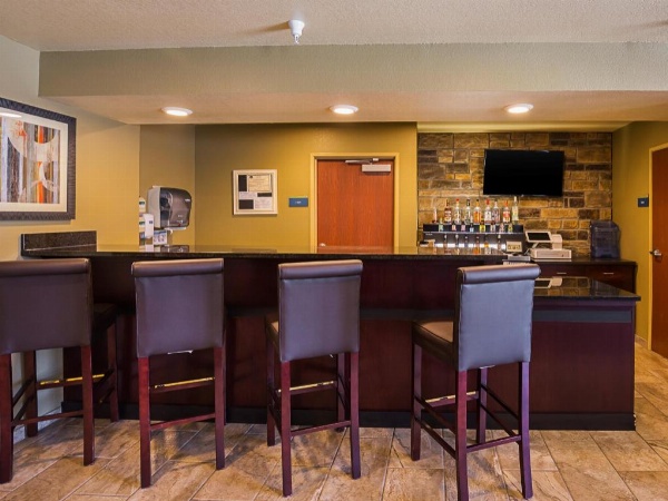 Cobblestone Inn & Suites - Altamont image 23