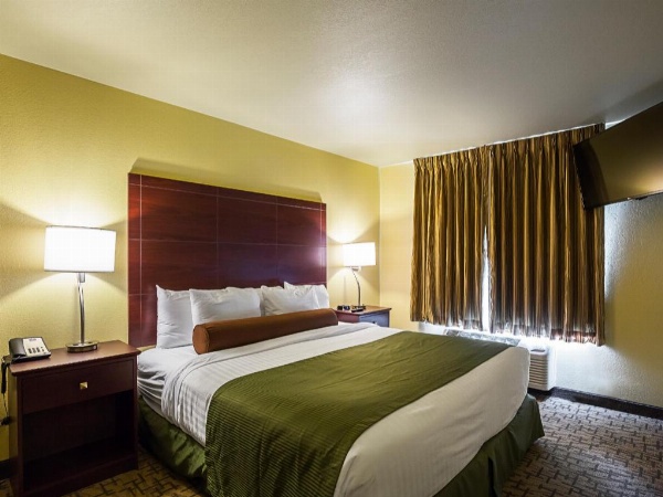 Cobblestone Inn & Suites - Altamont image 30